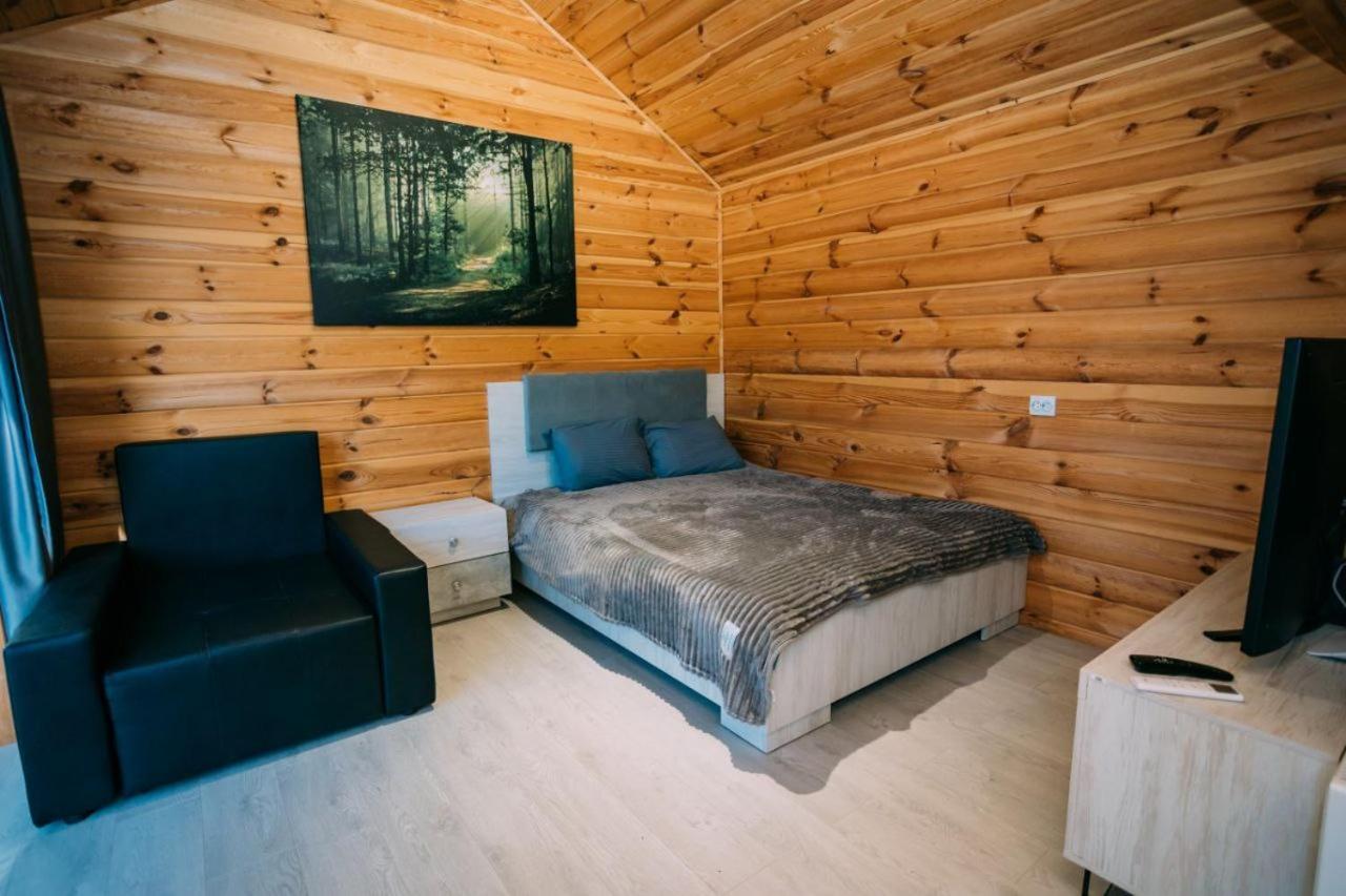 Lodge котеджне містечко «clover»