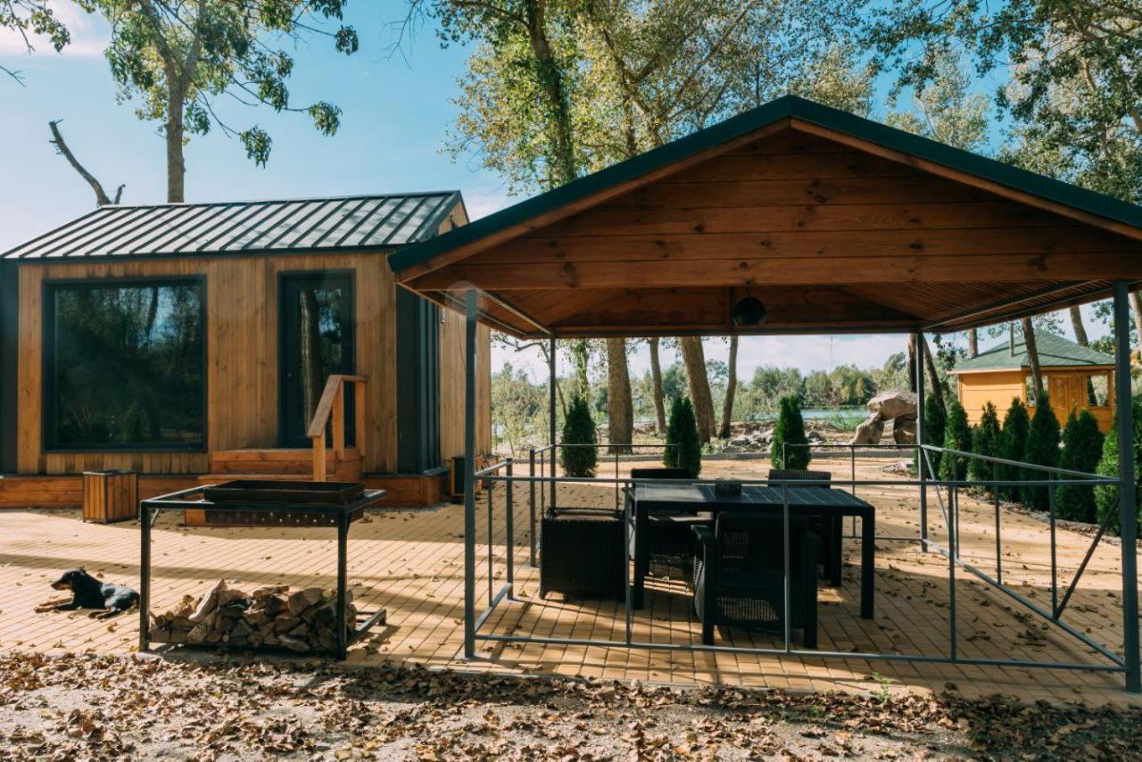 котеджне містечко «clover» Lodge *